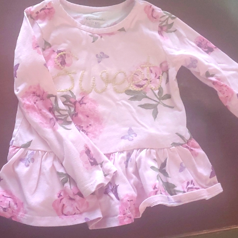 3T floral top